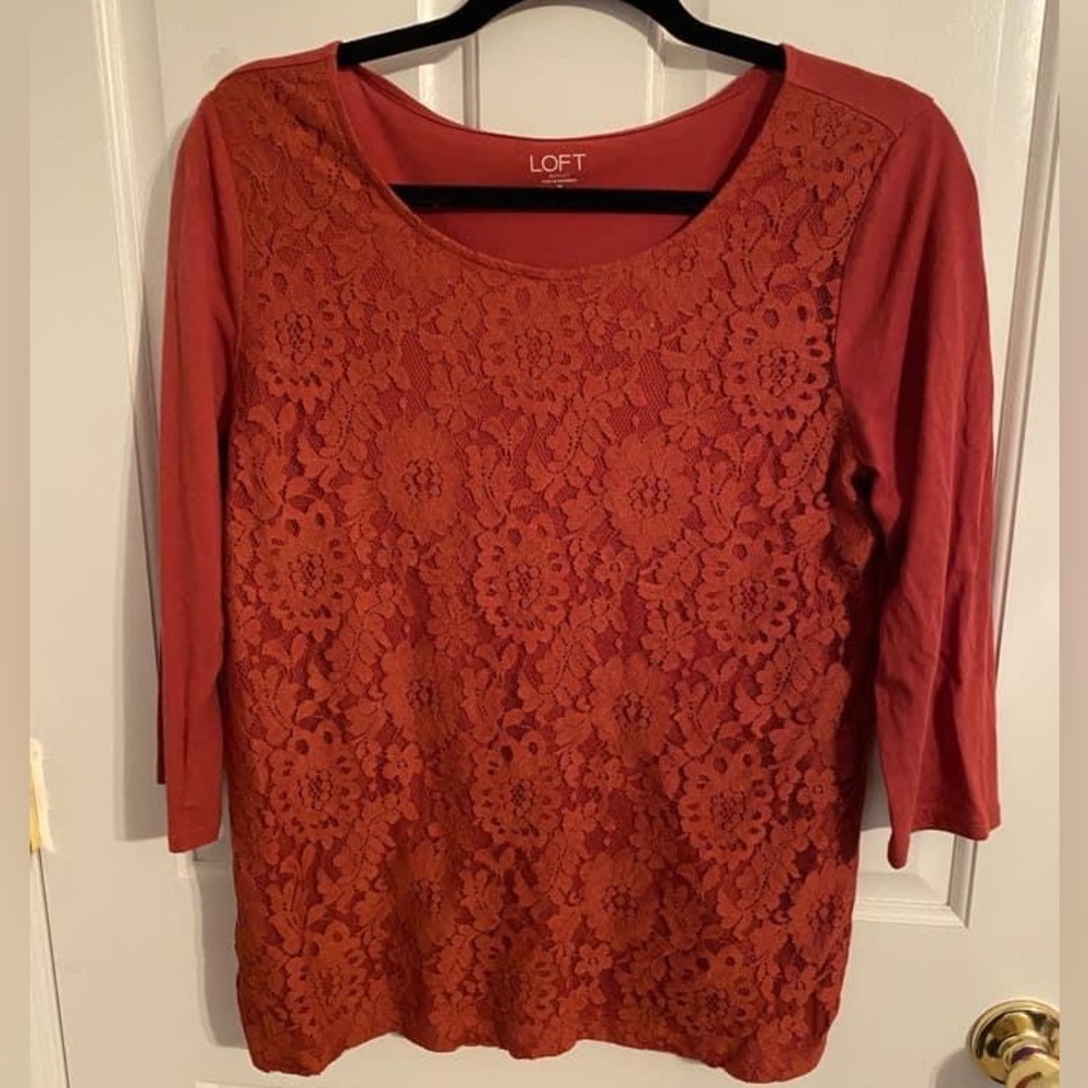 Loft 3/4 length sleeve lace front shirt